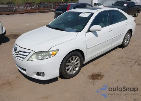 2011 Toyota Camry Xle from USA, damaged, VIN 4T1BF3EK7BU618104